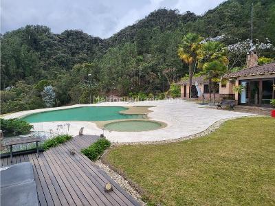 Casa de 4 alcobas en venta en El Escobero, Envigado, 600 m² · foto 18 de 20