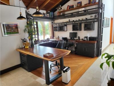 Casa de 4 alcobas en venta en El Escobero, Envigado, 600 m² · foto 8 de 20
