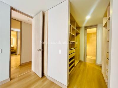 Apartamento de 3 alcobas en venta en Conquistadores, Medellín, 110 m² · foto 11 de 16
