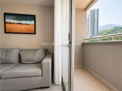 Apartamento de 2 alcobas en venta en El Chingui, Envigado, 58 m² · foto 5 de 18