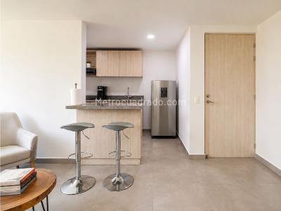 Apartamento de 2 alcobas en venta en El Chingui, Envigado, 58 m² · foto 6 de 18