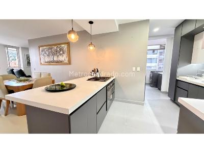Apartamento de 3 alcobas en venta en Castropol, Medellín, 135 m² · foto 11 de 20
