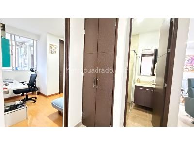 Apartamento de 3 alcobas en venta en Castropol, Medellín, 135 m² · foto 20 de 20