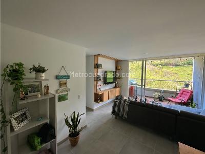 Apartamento en venta en El Chingui, Envigado · foto 6 de 18