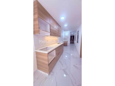 Apartamento en venta en Parque, Itagüí · foto 2 de 13