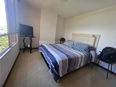 Apartamento en venta en El Poblado, Medellín · foto 10 de 18