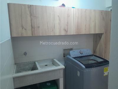 Casa de 4 alcobas en venta en Loma El Atravesado, Envigado, 240 m² · foto 12 de 20