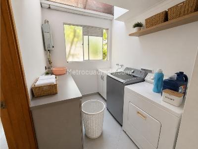 Casa de 4 alcobas en venta en San Lucas, Medellín, 265 m² · foto 11 de 20