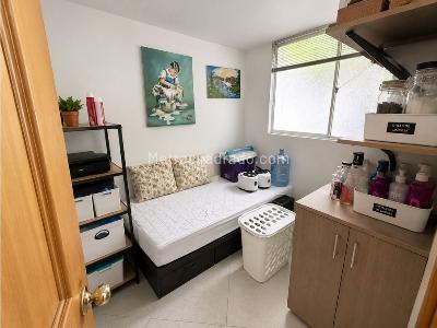 Casa de 4 alcobas en venta en San Lucas, Medellín, 265 m² · foto 12 de 20