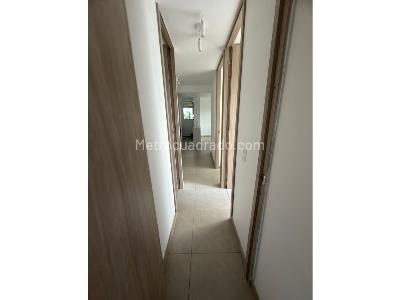 Apartamento de 3 alcobas en venta en Fontibon, Rionegro, 60 m² · foto 3 de 15