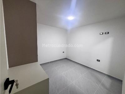 Apartamento de 3 alcobas en venta en La Magnolia, Envigado, 112 m² · foto 10 de 18