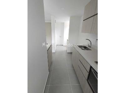 Apartamento de 2 alcobas en venta en Cañaveralejo, Sabaneta, 57 m² · foto 3 de 17