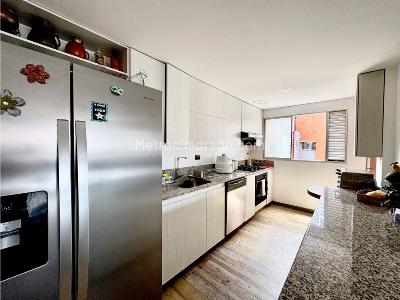 Apartamento de 4 alcobas en venta en Los Balsos, Medellín, 138 m² · foto 6 de 20