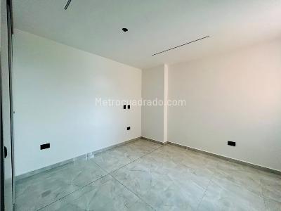 Apartamento de 3 alcobas en venta en Belen Alameda, Medellín, 115 m² · foto 9 de 18