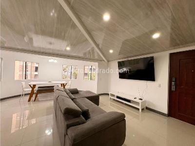 Apartamento de 3 alcobas en venta en Las Lomas 2, Medellín, 126 m² · foto 2 de 20