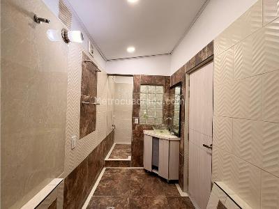 Apartamento de 3 alcobas en venta en Las Lomas 2, Medellín, 126 m² · foto 10 de 20