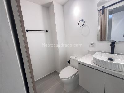 Apartamento de 3 alcobas en venta en La Magnolia, Envigado, 105 m² · foto 11 de 16