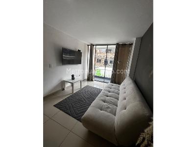 Apartamento en venta en Pilsen, Itagüí · foto 2 de 16