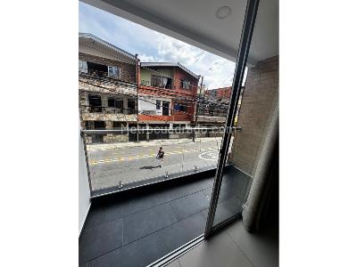 Apartamento en venta en Pilsen, Itagüí · foto 4 de 16