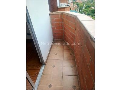 Apartamento en venta en Los Colores, Medellín · foto 7 de 20