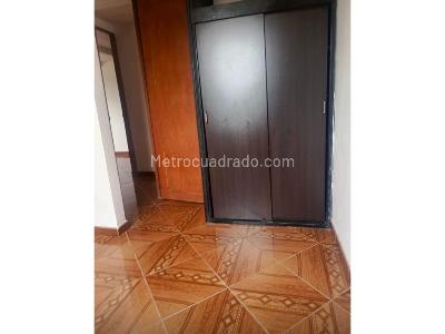 Apartamento en venta en Los Colores, Medellín · foto 12 de 20