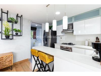Apartamento de 2 alcobas en venta en Las Palmas, Medellín, 75 m² · foto 6 de 16