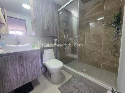Apartamento de 4 alcobas en venta en Belen Alameda, Medellín, 102 m² · foto 14 de 17