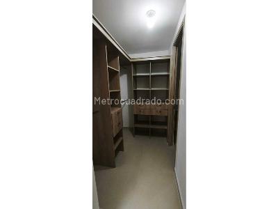 Apartamento de 2 alcobas en venta en San Jose, Sabaneta, 72 m² · foto 7 de 19