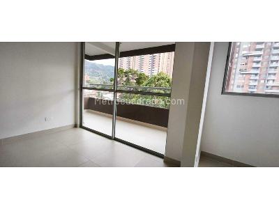 Apartamento de 2 alcobas en venta en San Jose, Sabaneta, 72 m² · foto 15 de 19