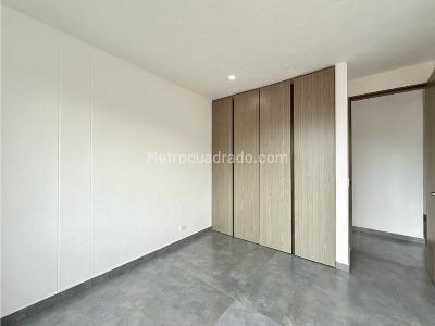 Apartamento de 3 alcobas en venta en Belen Rosales, Medellín, 107 m² · foto 7 de 20