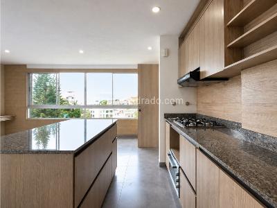 Apartamento de 3 alcobas en venta en Belen Rosales, Medellín, 107 m² · foto 12 de 20