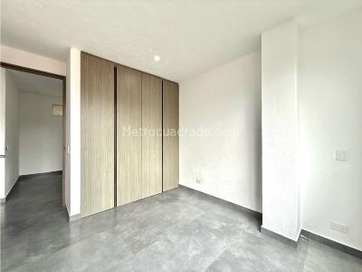 Apartamento de 3 alcobas en venta en Belen Rosales, Medellín, 107 m² · foto 13 de 20