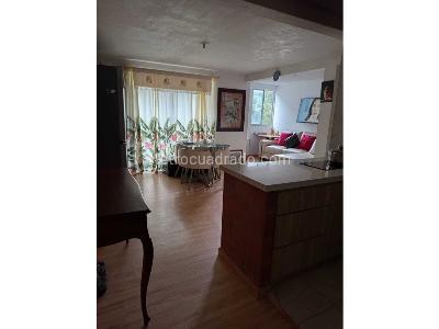 Apartamento de 2 alcobas en venta en Maria Auxiliadora, Sabaneta, 55 m² · foto 2 de 10