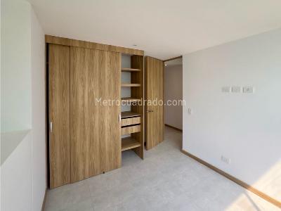 Apartamento de 2 alcobas en venta en Calle Nueva, Sabaneta, 74 m² · foto 8 de 20