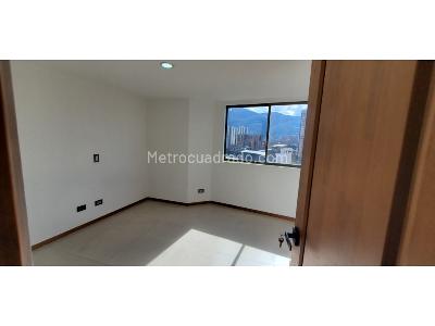Apartamento de 3 alcobas en venta en Aves Maria, Sabaneta, 127 m² · foto 13 de 18