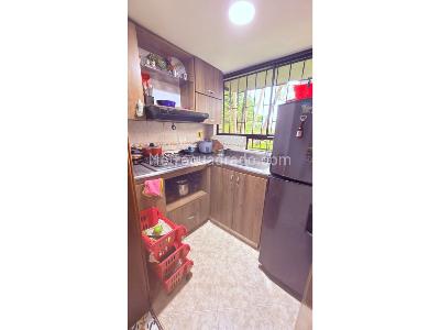 Apartamento en venta en San Antonio De Prado, Medellín · foto 2 de 19