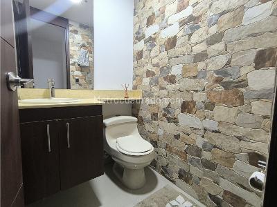 Apartamento de 3 alcobas en venta en Loma Del Chocho, Envigado, 137 m² · foto 16 de 20