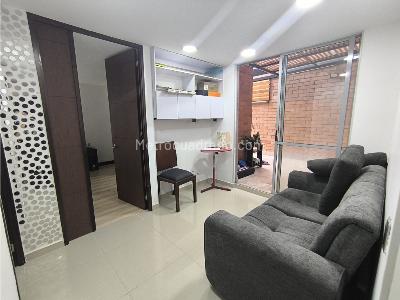 Apartamento de 3 alcobas en venta en Loma Del Chocho, Envigado, 137 m² · foto 18 de 20