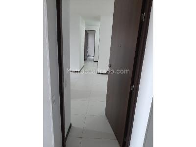 Apartamento de 3 alcobas en venta en La Cuenca, Envigado, 67 m² · foto 3 de 11
