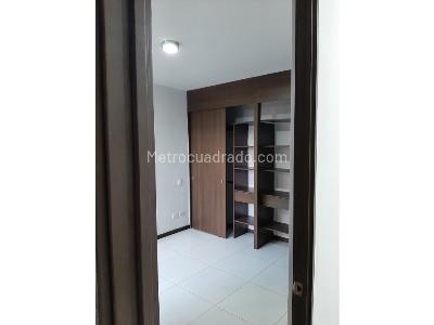Apartamento de 3 alcobas en venta en La Cuenca, Envigado, 67 m² · foto 5 de 11