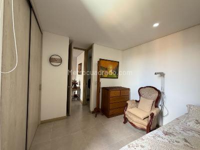 Apartamento de 3 alcobas en venta en Loma De Las Brujas, Envigado, 148 m² · foto 11 de 20