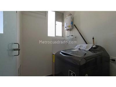 Apartamento de 3 alcobas en venta en La Doctora, Sabaneta, 72 m² · foto 3 de 20