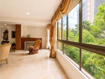Apartamento de 4 alcobas en venta en La Calera, Medellín, 302 m² · foto 2 de 20