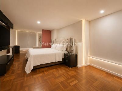 Apartamento de 4 alcobas en venta en La Calera, Medellín, 302 m² · foto 13 de 20