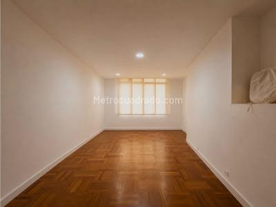 Apartamento de 4 alcobas en venta en La Calera, Medellín, 302 m² · foto 17 de 20