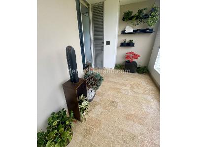 Apartamento de 2 alcobas en venta en Loma De Los Balsos, Medellín, 153 m² · foto 6 de 20