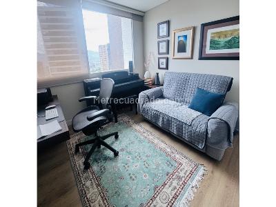 Apartamento de 2 alcobas en venta en Loma De Los Balsos, Medellín, 153 m² · foto 11 de 20