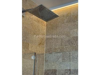 Apartamento de 2 alcobas en venta en Loma De Los Balsos, Medellín, 153 m² · foto 14 de 20