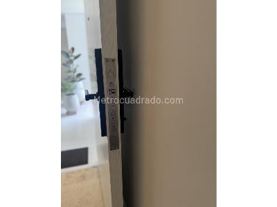 Apartamento de 2 alcobas en venta en Loma De Los Balsos, Medellín, 153 m² · foto 20 de 20