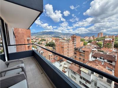 Apartamento de 3 alcobas en venta en Laureles Primer Parque, Medellín, 102 m² · foto 14 de 14